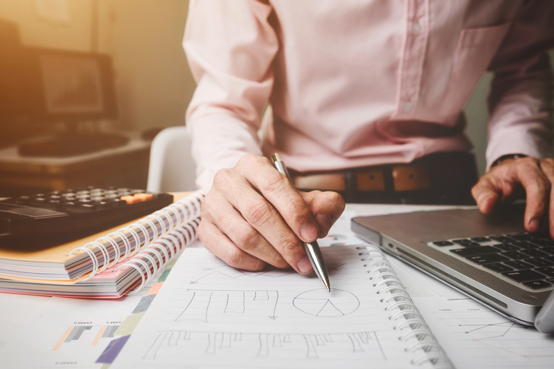 What Are Mortgage Brokers Licensing Requirements?